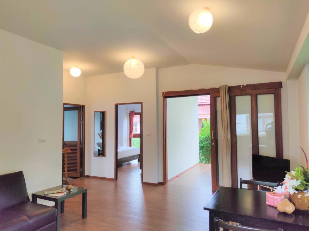 Armonia Village Resort And Spa Chumphon Exteriör bild
