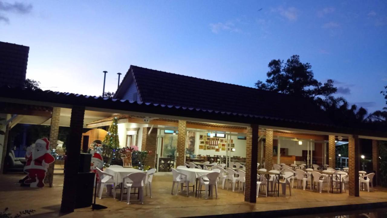 Armonia Village Resort And Spa Chumphon Exteriör bild